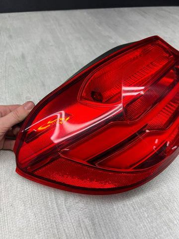 14-17 BMW F32 F82 F83 F33 F36 M4 REAR LEFT DRIVER OUTER TAIL LIGHT LAMP *CRACKED