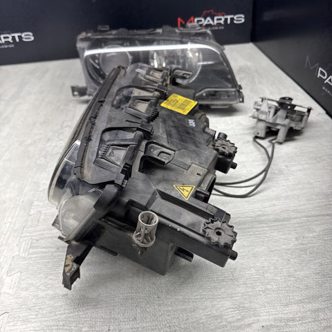 02-06 BMW E46 M3 ORIGINAL Bi Xenon Headlights Stock *Notes*