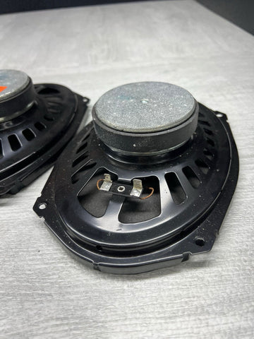 00-06 BMW E46 325CI 330CI REAR HARMAN KARDON SUBS SUBWOOFER SPEAKERS OEM PAIR