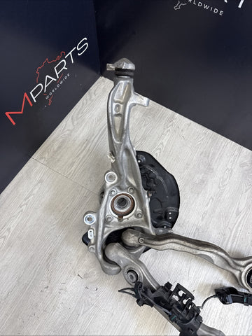 2015-2025 MERCEDES C300 4MATIC FRONT DRIVER SUSPENSION SPINDLE KNUCKLE OEM