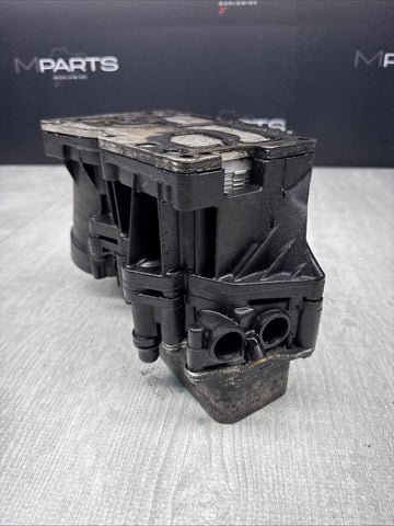 BMW (N57) DIESEL OIL FILTER HOUSING & OIL COOLER OEM 8510856