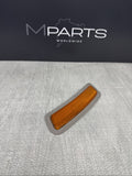 15-20 BMW F80 F82 F83 M3 M4 Front Side Marker Light Reflector Passenger 7848582