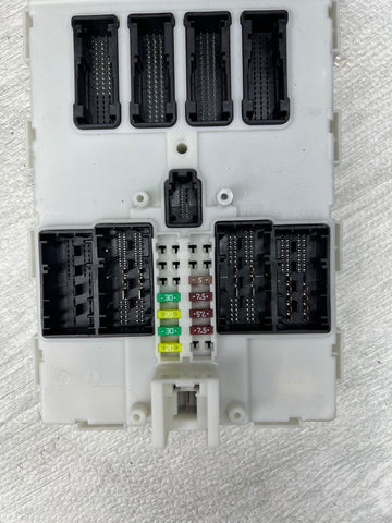 12-18 OEM BMW F22 F30 F32 F23 240 M3 M4 FEM Front Electronic Control Module