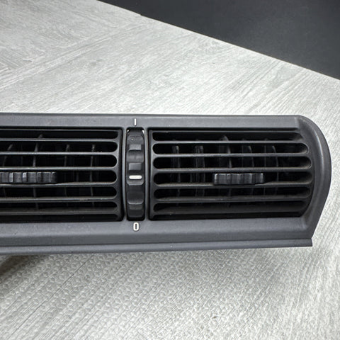 96-02 BMW Z3 Z3M Front Dashboard Center AC Dual Air Vent OEM Gray
