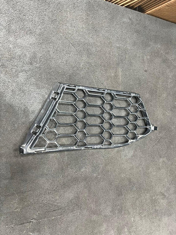 BMW G22 G82 G80 G82 G83 M3 M4 FRONT BUMPER RIGHT AIR GRILLE 51118069440 GENUINE