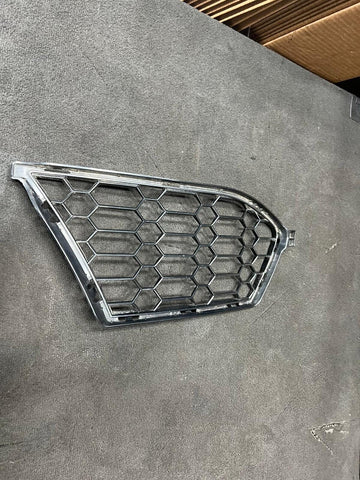 BMW G22 G82 G80 G82 G83 M3 M4 FRONT BUMPER RIGHT AIR GRILLE 51118069440 GENUINE