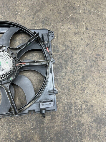 GENUINE 08-13 BMW E90 E92 E93 M3 ELECTRIC FAN AND HOUSING 17112283621