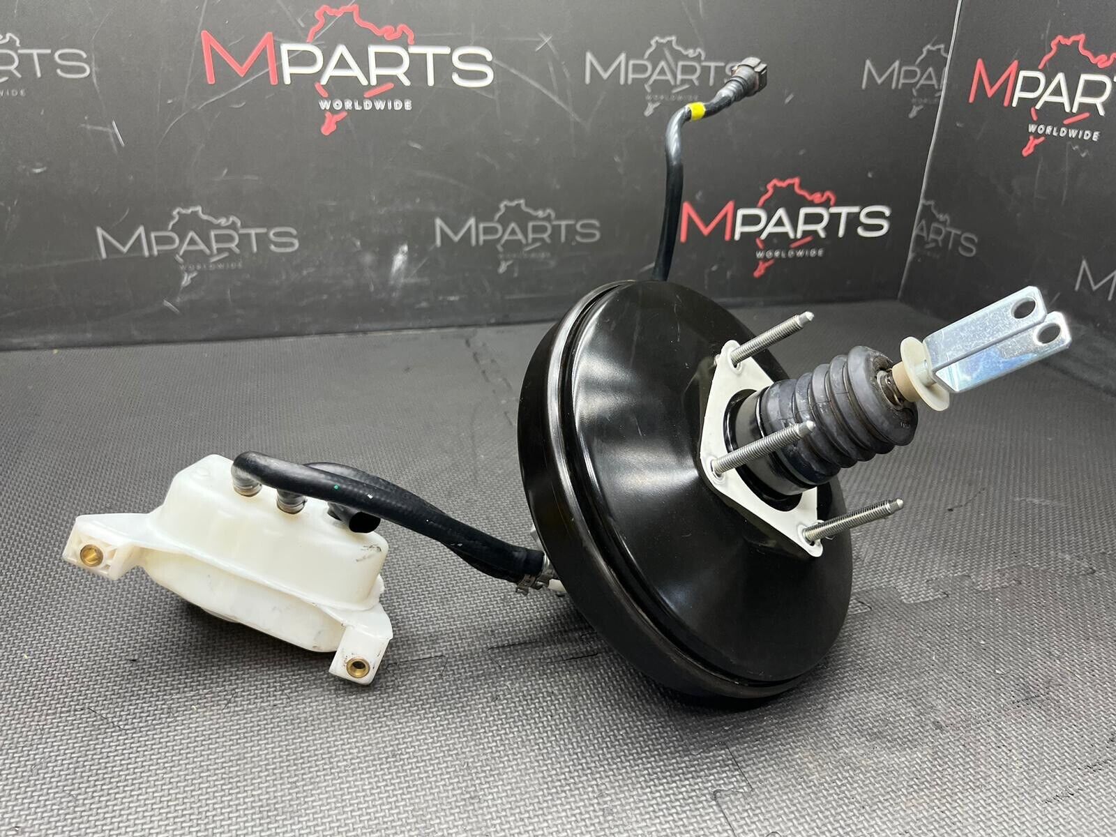 Ferrari 458 488 Brake Booster Master Cylinder 244010 | M Parts 