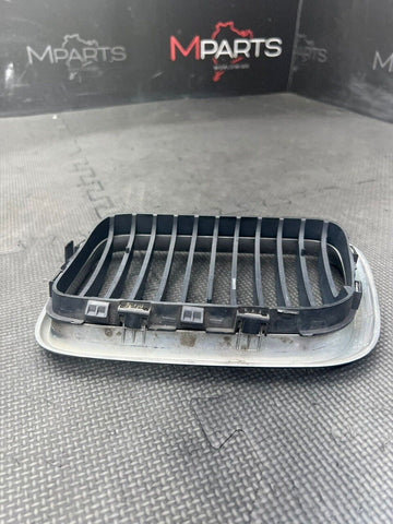 97-99 BMW E36 325 328 M3 Chrome OEM Kidney Grille Right Passenger Side 8195094