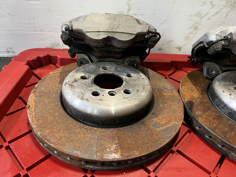 OEM BMW B58 2017-2019 540i 530i OEM G30 Front Brake Calipers Rotors Pair