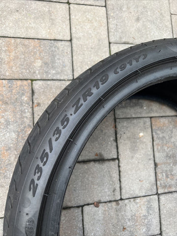 (2) Tire Pirelli P Zero 235/35/19 235/35R19 2353519 91Y TIRES *Dry Rot