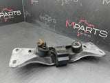 1094722 00-03 BMW E39 M5 Transmission Bracket RT-1094723.9 22.31-1095672