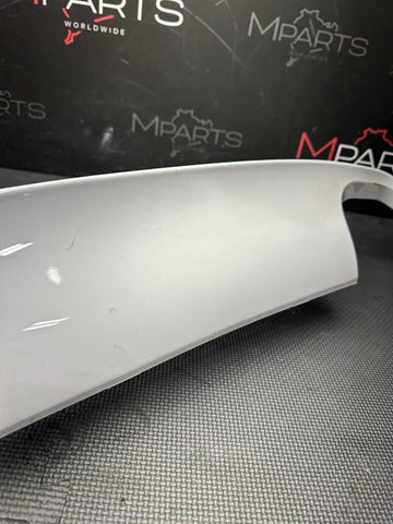 15-20 BMW F80 F82 F83 M3 M4 STOCK FACTORY REAR BUMPER DIFFUSER ALPINE WHITE