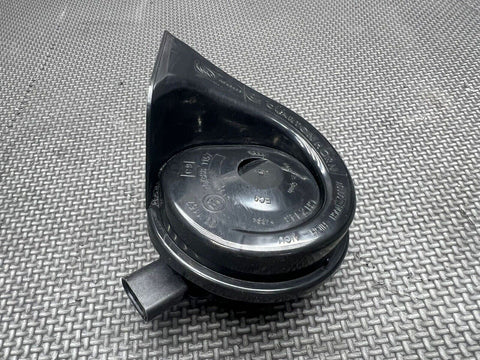 BMW X5 E70 FRONT LEFT DRIVER SIDE HIGH NOTE TONE HORN SIGNAL OEM 2011 - 2013