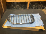 BMW 5 G30 Kidney Grill Grille Right Passenger 7390864 51137390864 NEW ORIGINAL