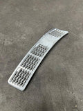 84-92 BMW E30 318i 325 M3 Right Windshield Cowl Wiper Grille Cover Trim 1904572