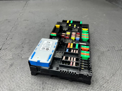 21-23 BMW G80 G82 G83 M3 M4 Rear Power Distribution Fuse Box 5A0E7D0