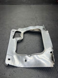 01-06 BMW E46 M3 FRONT LEFT AIR DUCT BRACKET 51717892797 7892797 ORIGINAL