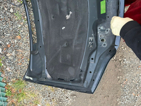 (PICKUP ONLY) BMW E46 M3 01-06 Front Hood Bonnet Panel Carbon Black