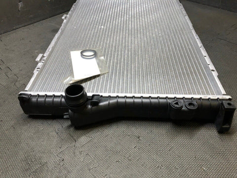 NEW Cooling Radiator BMW E39 525i 528i 530i 540i 545i