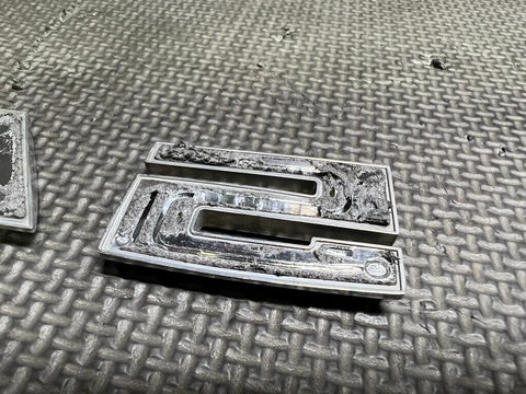 00-03 BMW E39 M5 Trunk EMBLEM LOGO BADGE