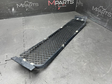 92-98 BMW E36 M3 LOWER CENTER FRONT BUMPER MESH GRILLE COVER GRILL GENUINE OEM