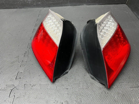 BMW E46 M3 04-06 CONVERTIBLE OUTER TAIL LIGHTS SET LED 6937453 GOOD LEDS