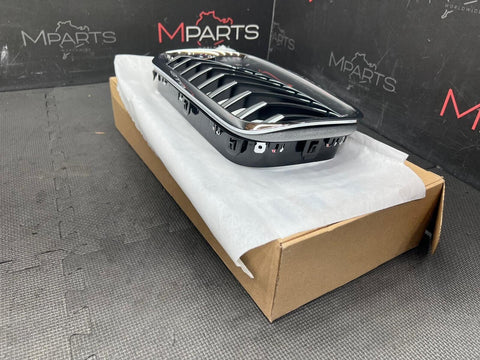 BMW F06 F12 F13 6 SERIES LEFT DRIVER FRONT BUMPER KIDNEY GRILL 51137370389