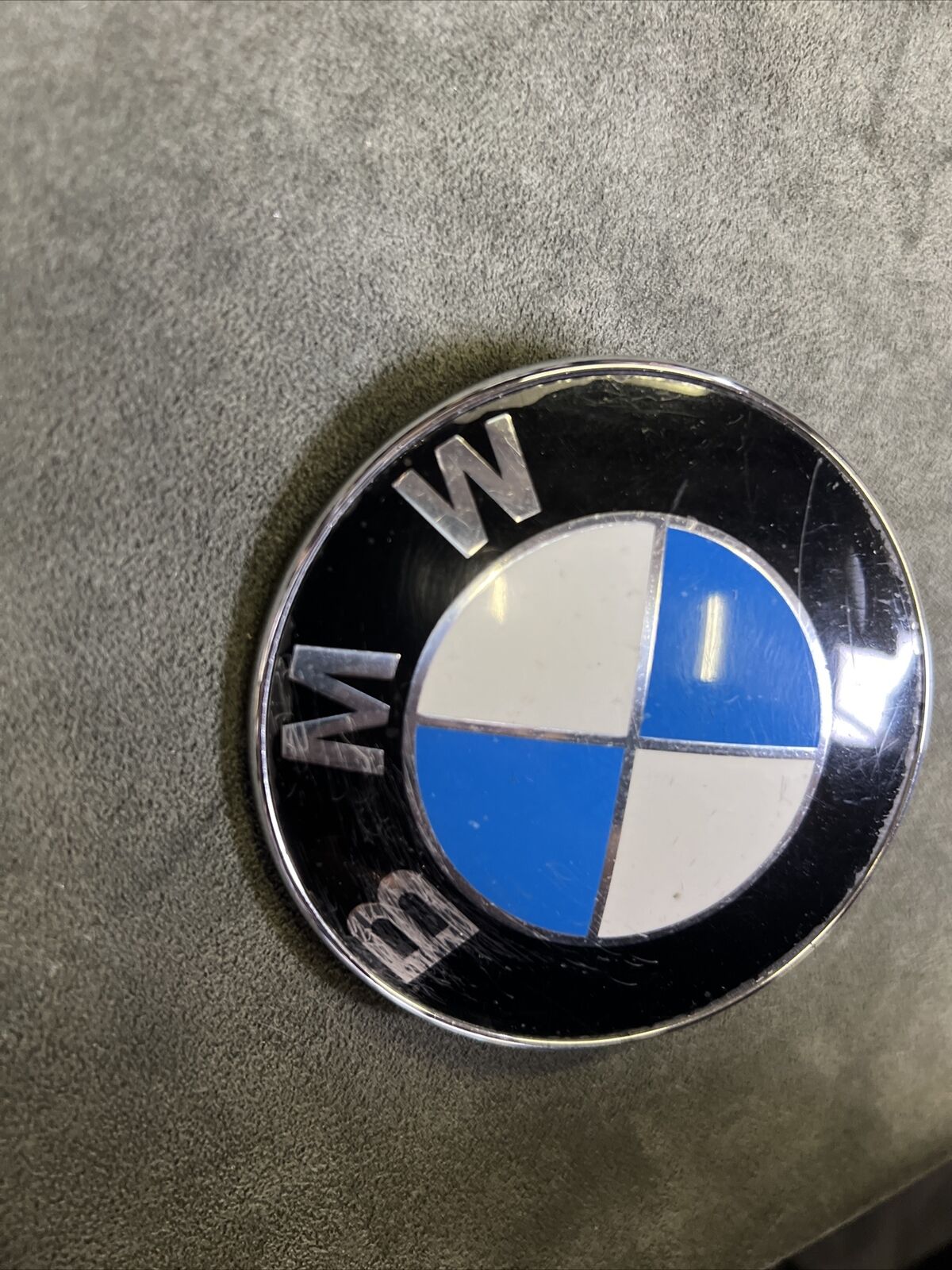 BMW Trunk Emblem - Genuine BMW (3 Series E92 Coupe & M3 Only 07-12