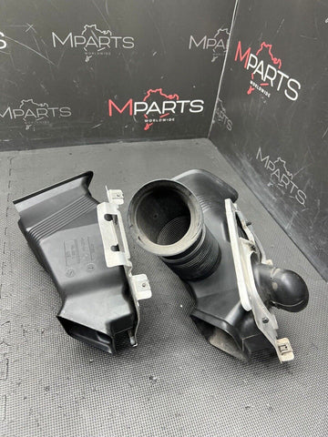 BMW E46 M3 OEM (2001-2006) BRAKE AIR INLET DUCTS + BRACKETS PAIR NO BROKEN TABS