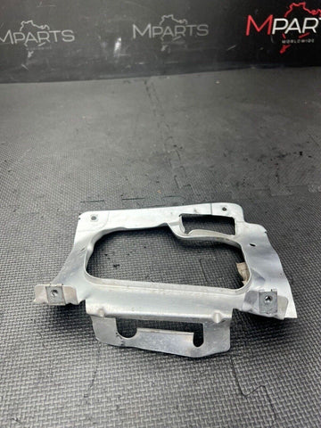 01-06 BMW E46 M3 FRONT LEFT AIR DUCT BRACKET 51717892797 7892797 ORIGINAL