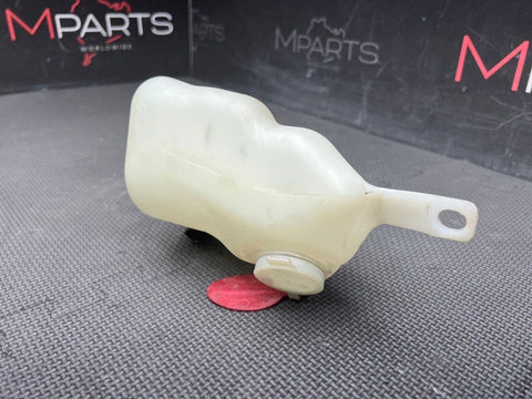 99-03 BMW E39 530 540 M5 Sedan Windshield Washer Fluid Reservoir