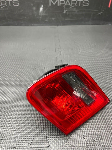 BMW OEM E46 03-06 INNER TRUNK TAILS BRAKE LIGHTS RED CLEAR COUPE VERT