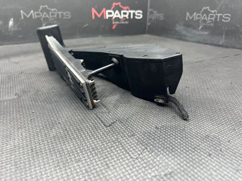 01-06 BMW E46 M3 GAS PEDAL + COVER