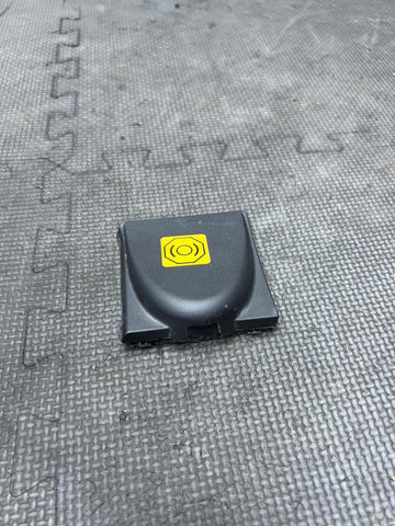 Ferrari 458 488 Right Passenger Inspection Cap Cover 82139100