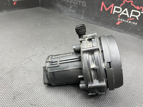 00-03 BMW E39 M5 S62 Secondary Air Injection Pump Pierburg 7.22166.02.0