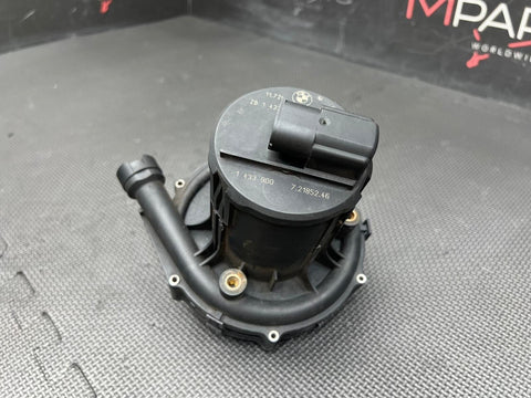 00-03 BMW E39 M5 S62 Secondary Air Injection Pump Pierburg 7.22166.02.0