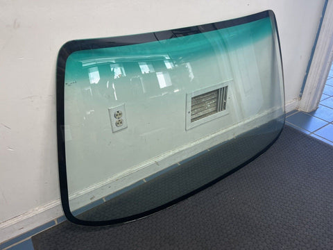 (PICKUP ONLY) Front Windshield Green Glass BMW E30 318 320 325 M3 Coupe